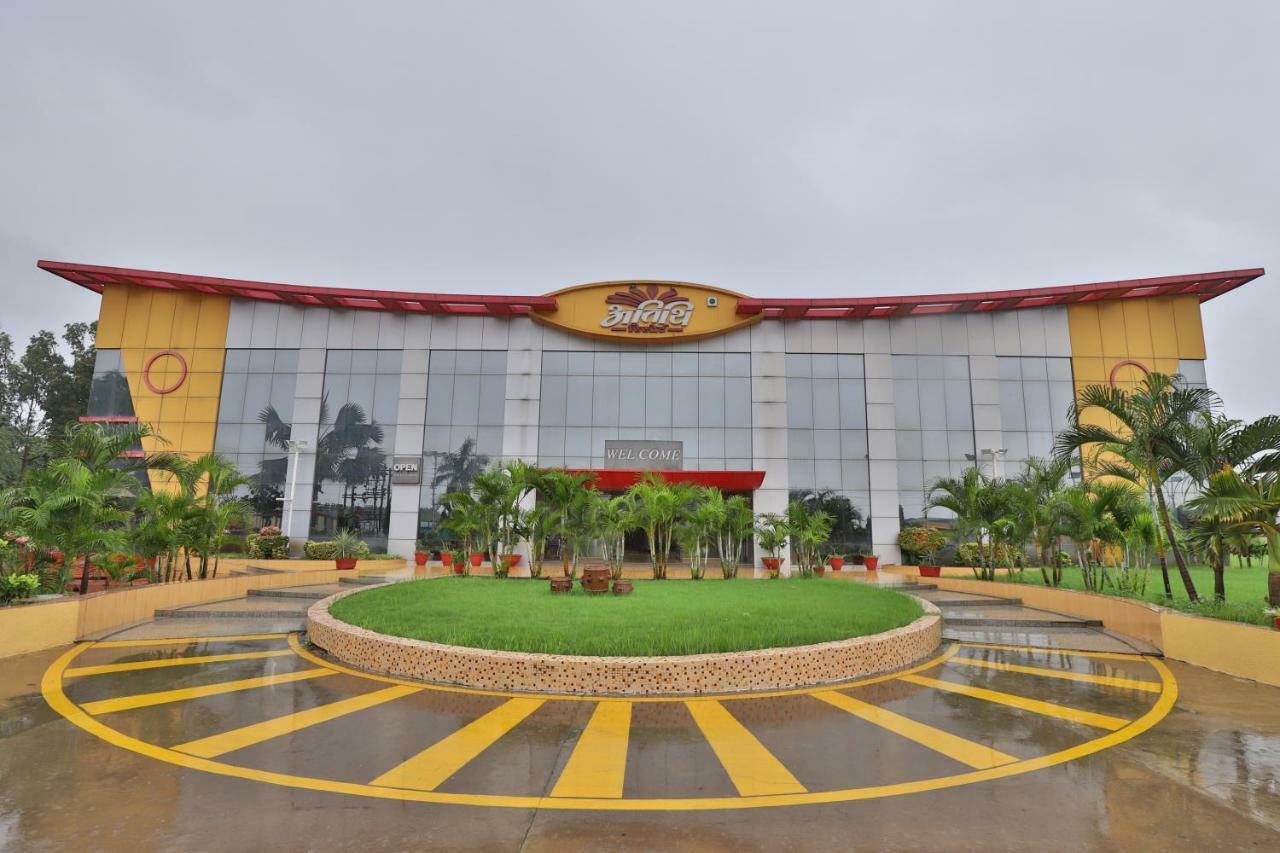Capital O 47284 Atithi Resort Bharuch Eksteriør billede